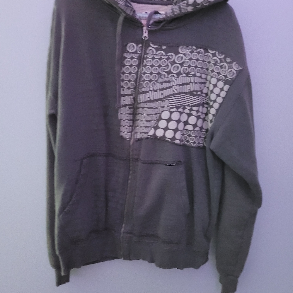 Zip hoodie